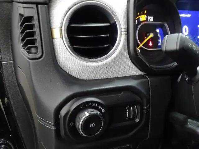 2024 Jeep Wrangler 4-Door Sahara 4x4