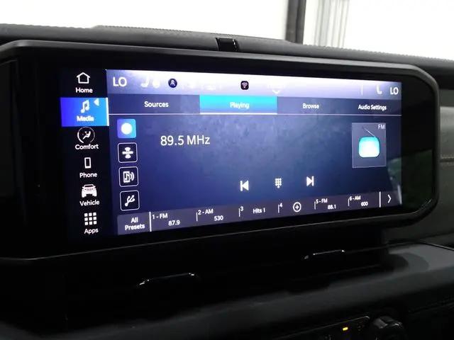 2024 Jeep Wrangler 4-Door Sahara 4x4