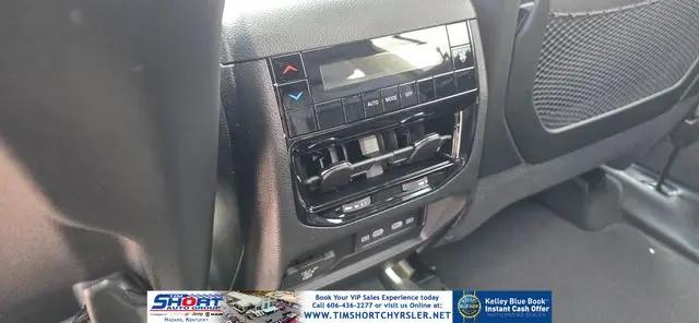 2026 Jeep Grand Cherokee L Altitude 4x4