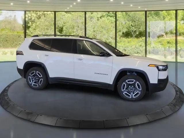 2026 Jeep Cherokee Laredo 4x4