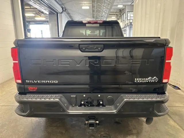 2025 Chevrolet Silverado 3500HD 4WD Crew Cab Standard Bed High Country