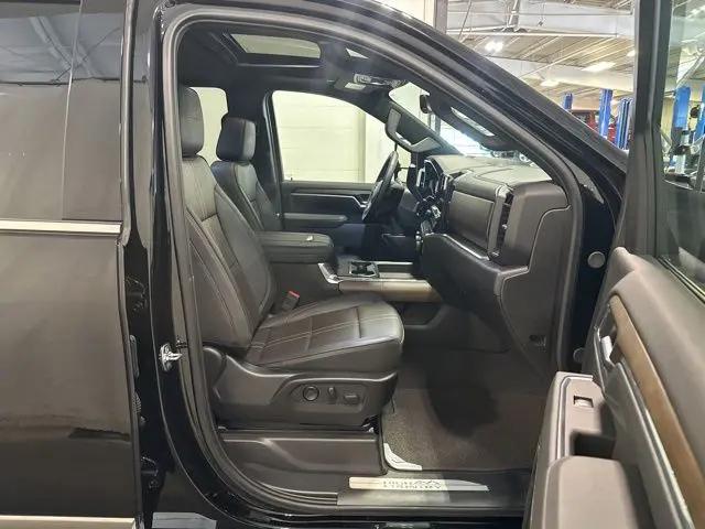 2025 Chevrolet Silverado 3500HD 4WD Crew Cab Standard Bed High Country