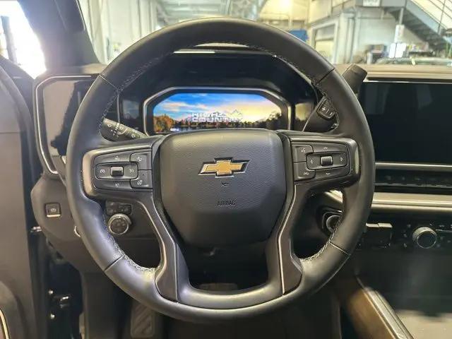 2025 Chevrolet Silverado 3500HD 4WD Crew Cab Standard Bed High Country