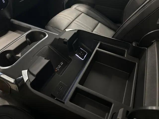 2025 Chevrolet Silverado 3500HD 4WD Crew Cab Standard Bed High Country