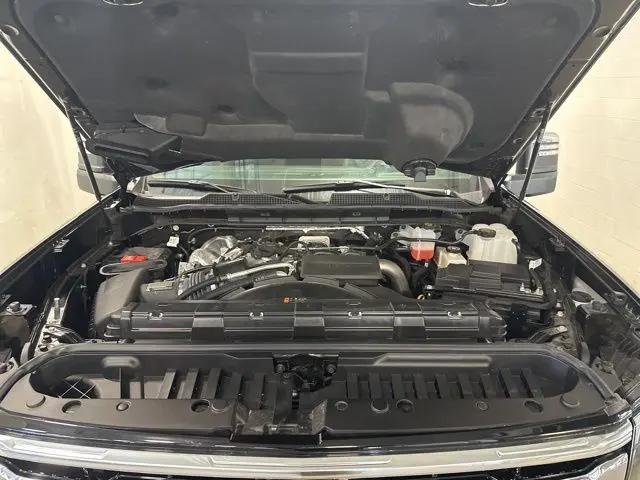 2025 Chevrolet Silverado 3500HD 4WD Crew Cab Standard Bed High Country