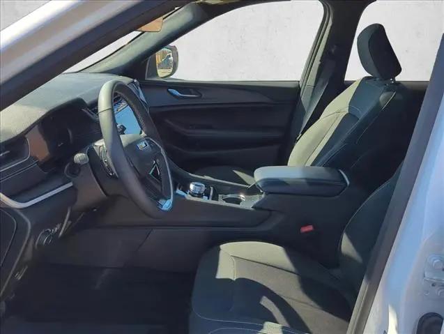 2025 Jeep Grand Cherokee Laredo X 4x4