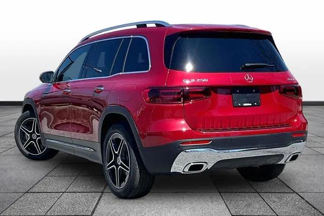 2026 Mercedes-Benz GLB 4MATIC