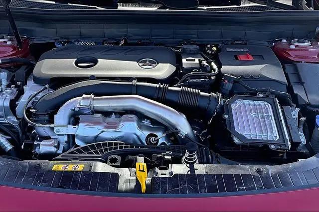 2026 Mercedes-Benz GLB 4MATIC