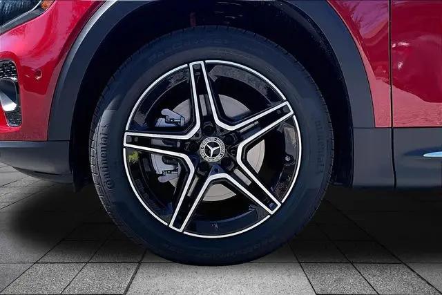 2026 Mercedes-Benz GLB 4MATIC