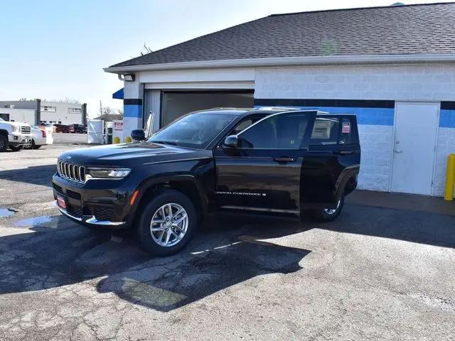2026 Jeep Grand Cherokee L Altitude 4x4
