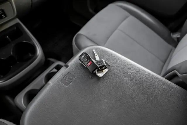 2020 Nissan 2500 SV High Roof V6