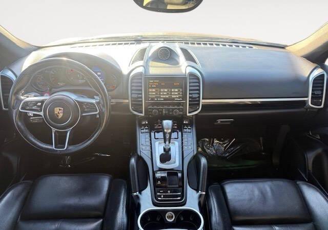 2016 Porsche Cayenne Base AWD 4dr SUV