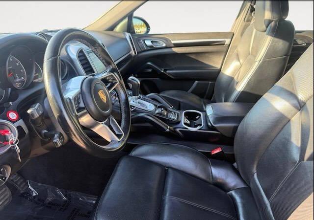 2016 Porsche Cayenne Base AWD 4dr SUV