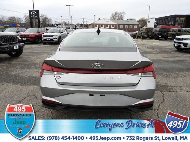 2023 Hyundai Elantra SEL