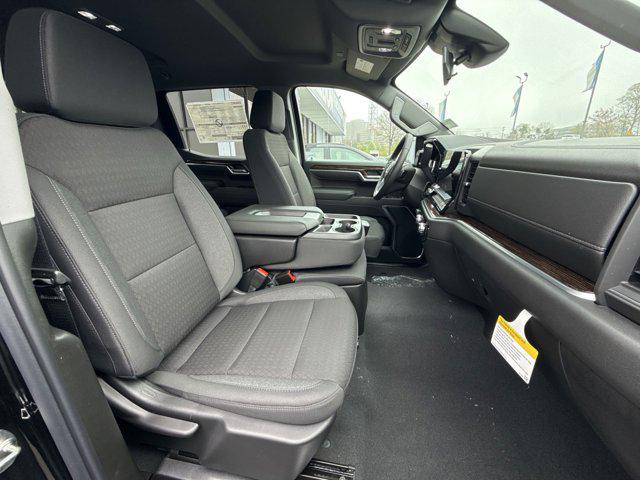 2026 GMC Sierra 1500 Crew Cab, Short Bed, SLE, 4WD