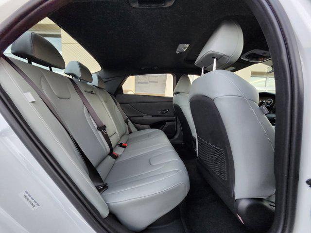 2026 Hyundai Elantra Hybrid Limited