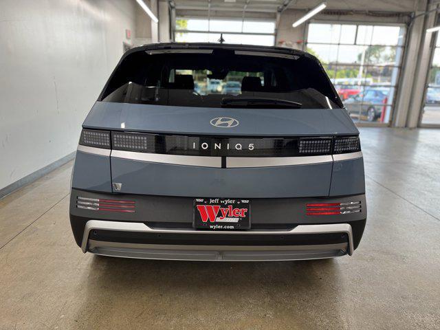 2025 Hyundai IONIQ 5 SE Standard Range
