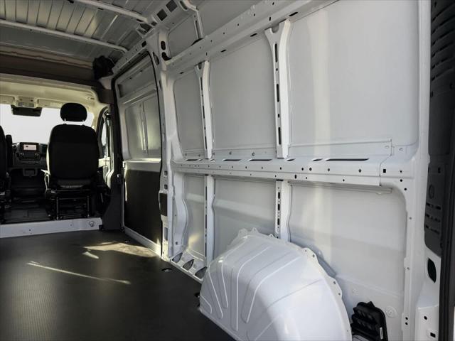 2026 Ram ProMaster 2500 Cargo Van Tradesman High Roof 159" WB w/Pass Seat