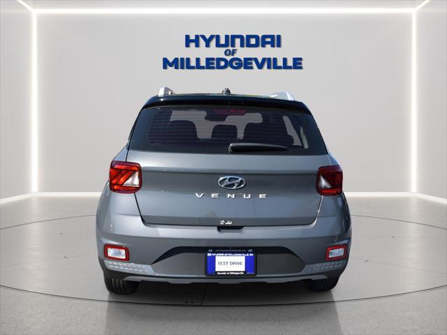 2026 Hyundai Venue SEL w/Two-Tone Roof
