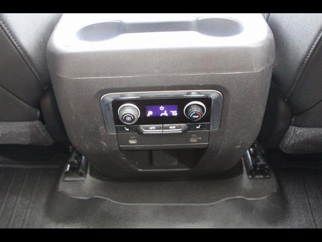 2021 Chevrolet Suburban 2WD RST