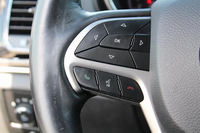 2020 Jeep Grand Cherokee Overland 4x2