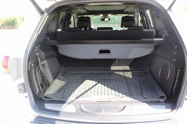 2020 Jeep Grand Cherokee Overland 4x2