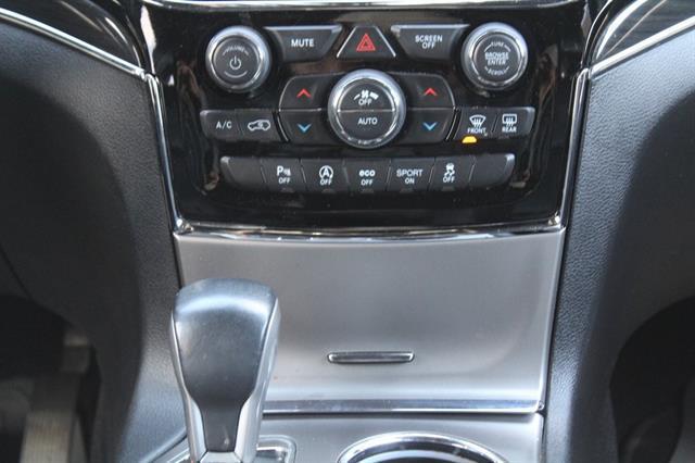 2020 Jeep Grand Cherokee Overland 4x2