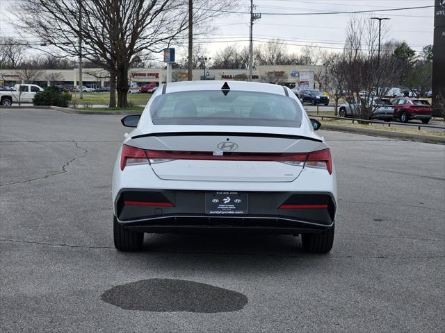 2026 Hyundai Elantra Hybrid SEL Sport