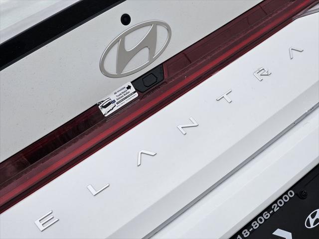2026 Hyundai Elantra Hybrid SEL Sport