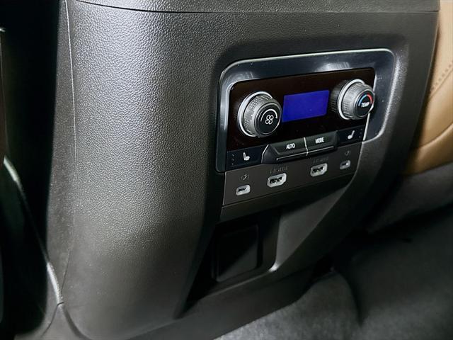 2024 Chevrolet Suburban 4WD High Country