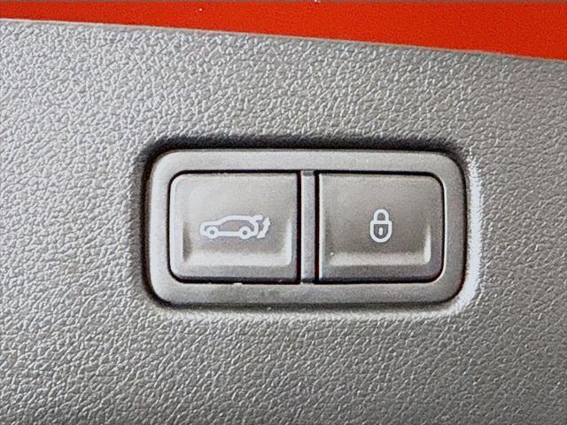 2025 Genesis GV70 2.5T AWD