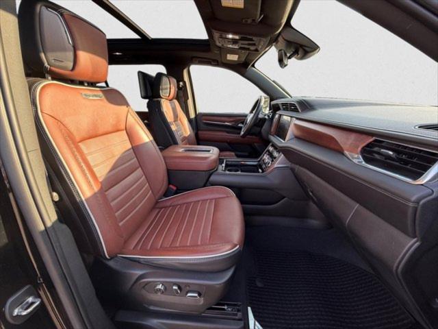 2023 GMC Yukon XL 4WD Denali Ultimate