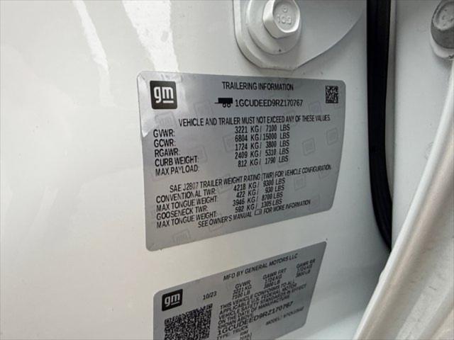 2024 Chevrolet Silverado 1500 4WD Crew Cab Short Bed RST