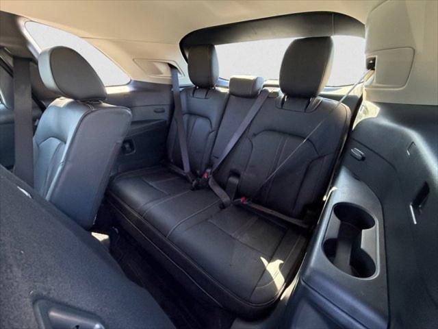 2025 Mazda X-90 3.3 Turbo Select Package