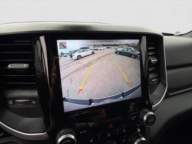 2022 Ram 1500 Big Horn Crew Cab 4x4 5'7" Box