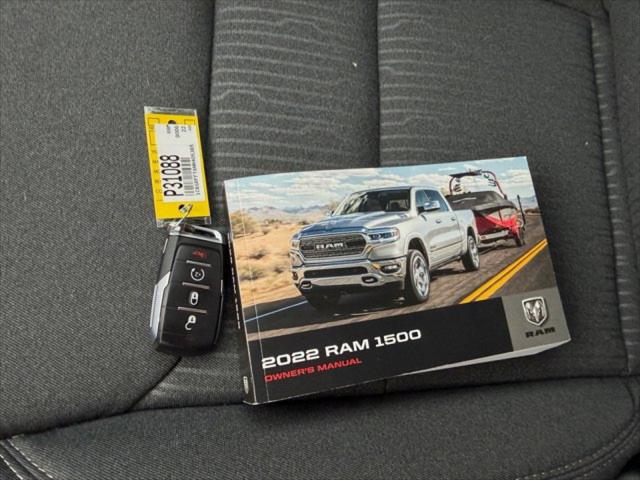 2022 Ram 1500 Big Horn Crew Cab 4x4 5'7" Box