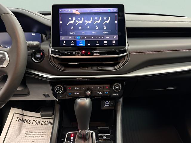 2025 Jeep Compass Trailhawk 4x4