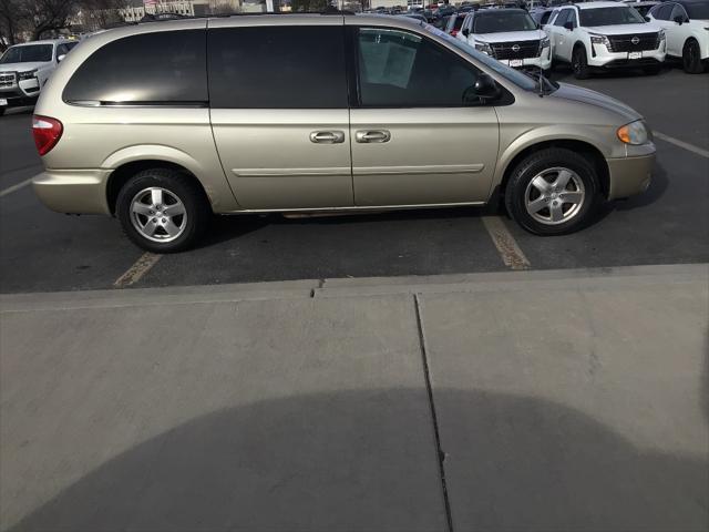 2005 Dodge Grand Caravan SXT