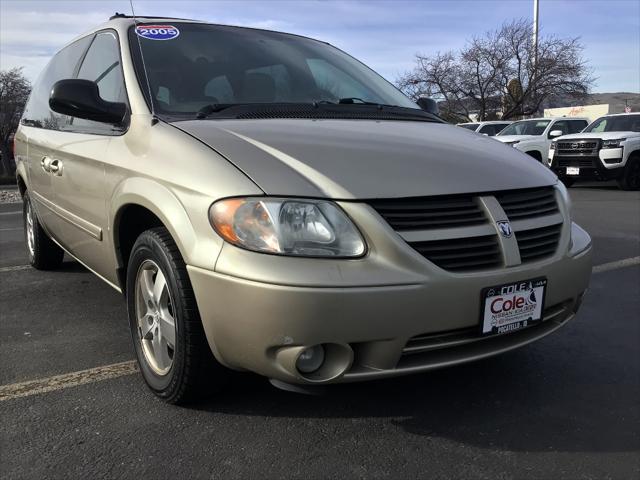 2005 Dodge Grand Caravan SXT