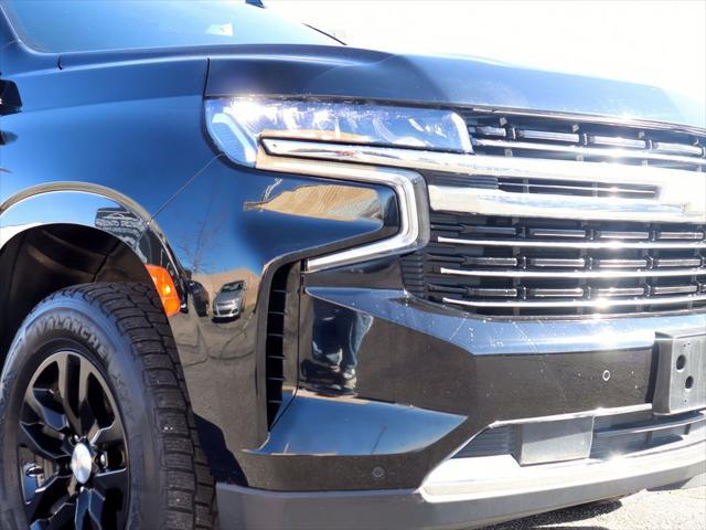 2023 Chevrolet Suburban LT
