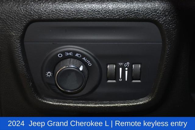 2024 Jeep Grand Cherokee L Altitude 4x4