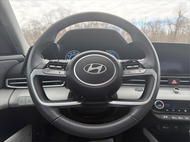2025 Hyundai Elantra Hybrid Limited