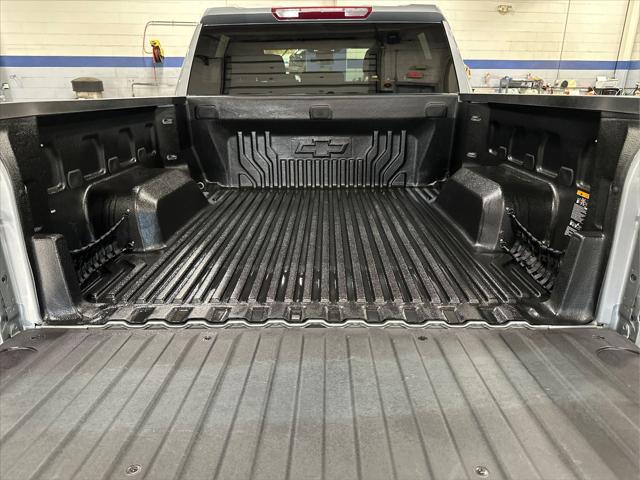 2024 Chevrolet Silverado 1500 4WD Crew Cab Short Bed LT with 2FL