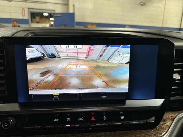 2024 Chevrolet Silverado 1500 4WD Crew Cab Short Bed LT with 2FL