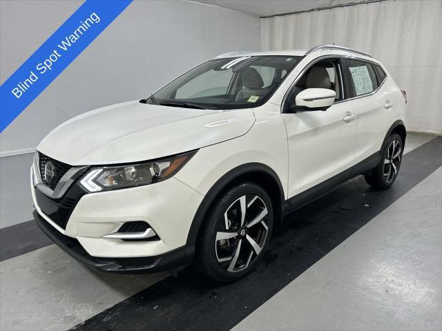 2022 Nissan Rogue Sport SL AWD Xtronic CVT