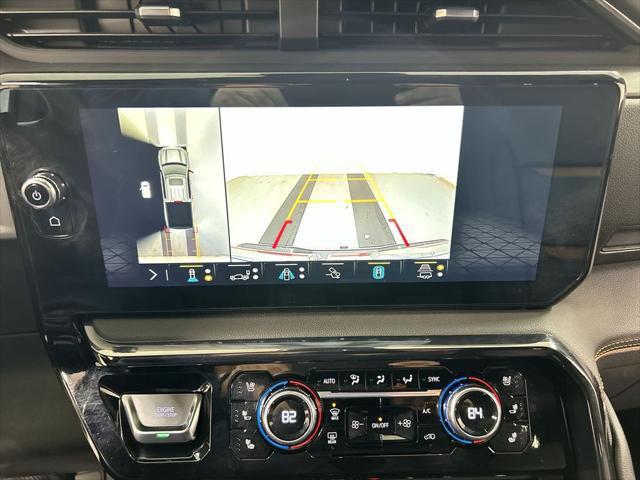 2023 GMC Sierra 1500 4WD Crew Cab Short Box AT4