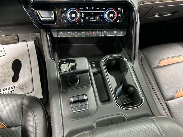 2023 GMC Sierra 1500 4WD Crew Cab Short Box AT4