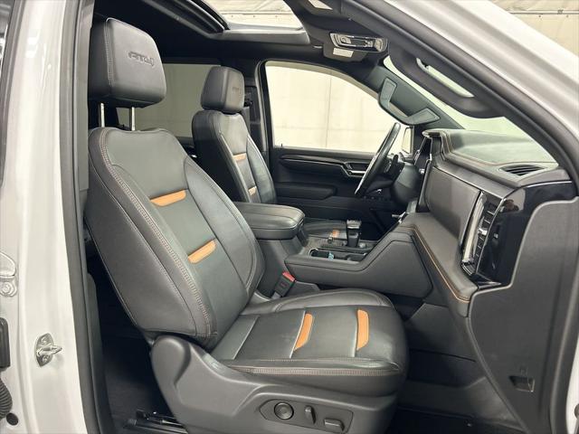 2023 GMC Sierra 1500 4WD Crew Cab Short Box AT4