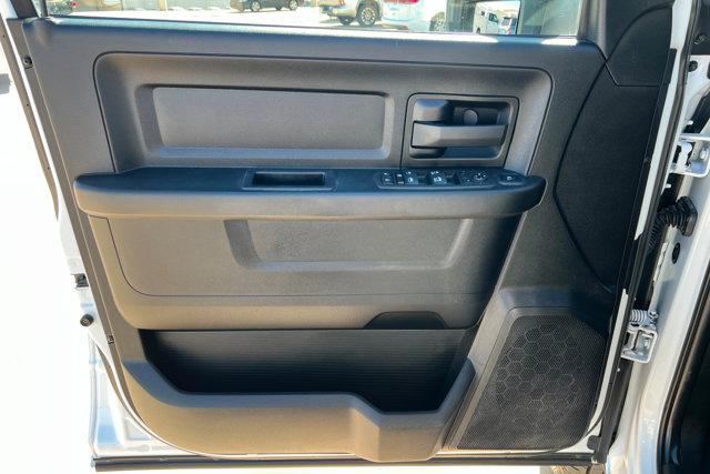 2024 Ram 3500 Tradesman Crew Cab 4x4 6'4" Box