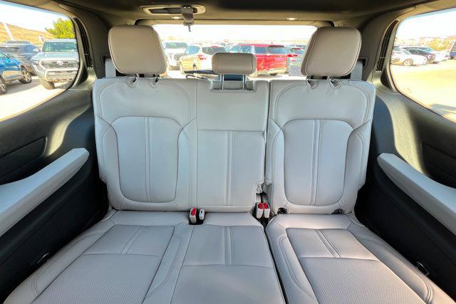 2026 Jeep Grand Wagoneer 4x4